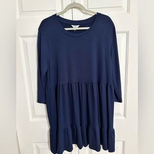 Crown and ivy navy blue dress. Quarter length sleeves